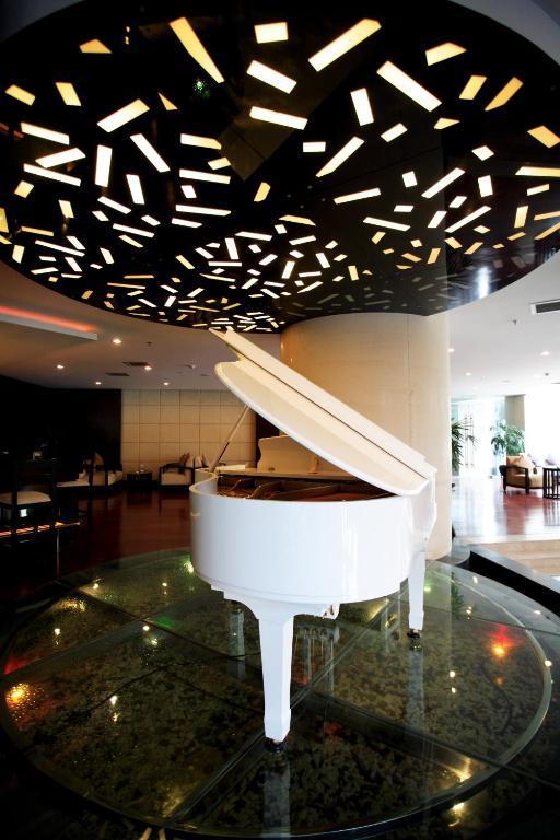 Rong Impression International Hotel Chengdu Exterior foto